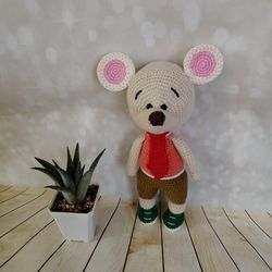 The little Mouse, mouse in clothes, knitted mouse, interior mouse, game mouse, mouse in clothes