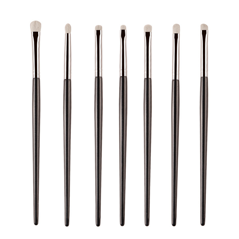 Professional White Pony Hair Eyeshadow Makeup Brush for Smudge, Precision Crease, Detail, Bevel Eye Shadow, Liner