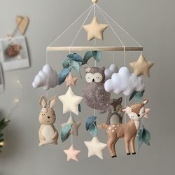 Woodland baby mobile, neutral baby mobile, baby mobile forest animals, woodland nursery decor, mobile deer hare fox owl