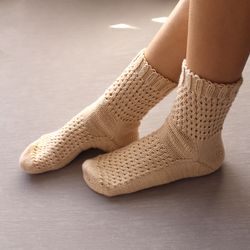 Cotton knitted textured socks, Toasty Fall quarter socks in ivory