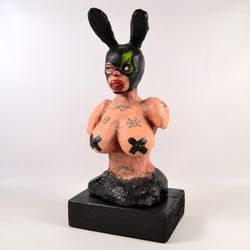Mrs. Zombie Krolik. Hand made Sculpture. Erotic, Nude, Zombie art, Mutant Horror Dark art creepy Outsider Art. Acrylic