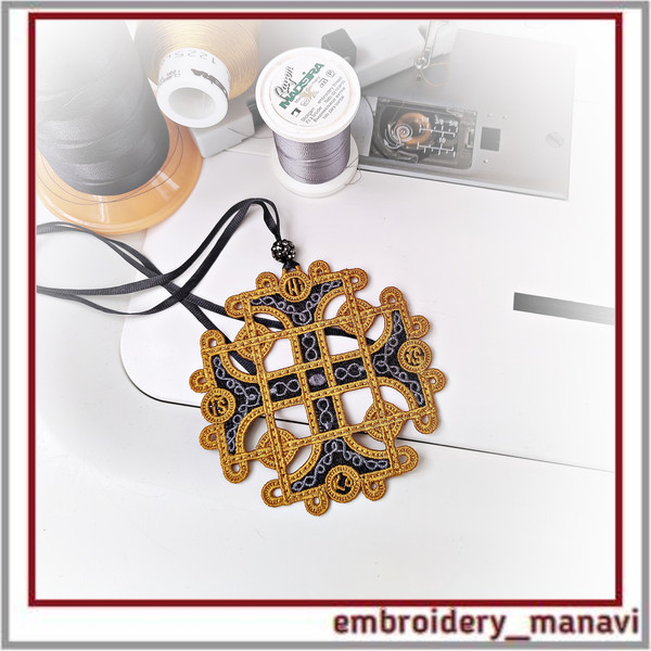 FSL_cross_pendant_design_religious_embroidery_Embroidery_Manavi_05