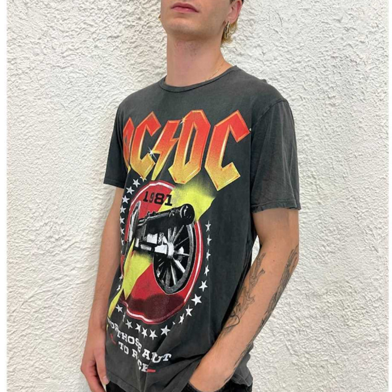 MR1752023211150acdc1981yourtshirtimage1jpg