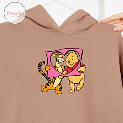 love heart winnie pooh png
