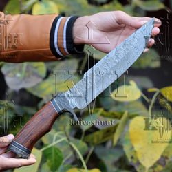 Premium 17-Inch Damascus Steel Hunting Knife with Rosewood Handle - Handcrafted Excellence for Outdoor Enthusiasts