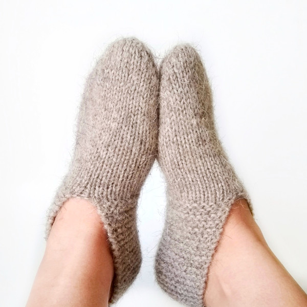 mens-wool-knit-slipper-socks-indoor-01.jpeg