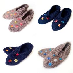 Hand-Knitted Embroidered Alpaca & Merino Wool Socks-Slippers for Women: Luxurious Warmth, Cozy Comfort, and Softness.
