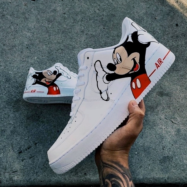 custom- sneakers- nike-air-force1- unisex -white- shoes- hand painted- mickey- mouse- wearable- art 7.jpg