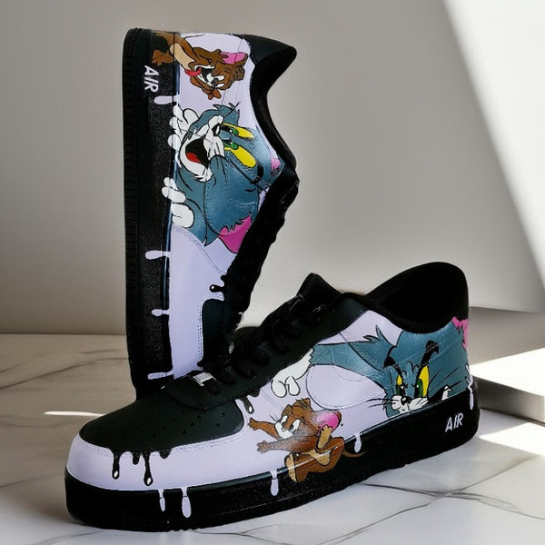 unisex custom shoes  Tom and Jerry art customized luxury sexy white black sneakers shoes personalized gift 2.jpg