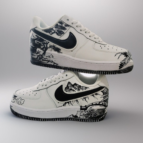 Japan -woman- custom -shoes -nike- air- force- customization- sneakers- personalized- gifts- white- black  4.jpg