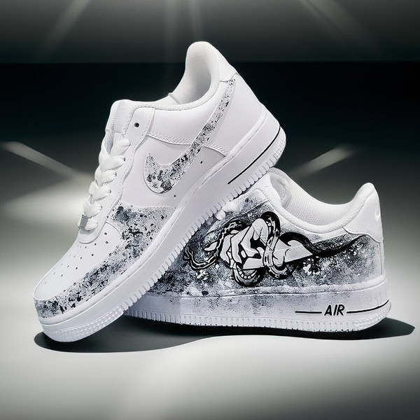 custom- shoes-nike- air- force 1- man- white- black- casual- sneakers- handpainted- gorgon- art 3.jpg