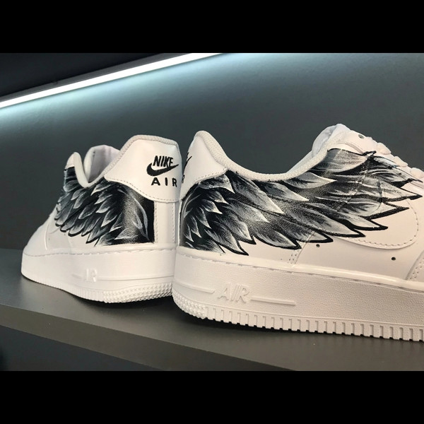men- custom- shoes- nike- air- force- sneakers- white- black- art- wings  8.jpg