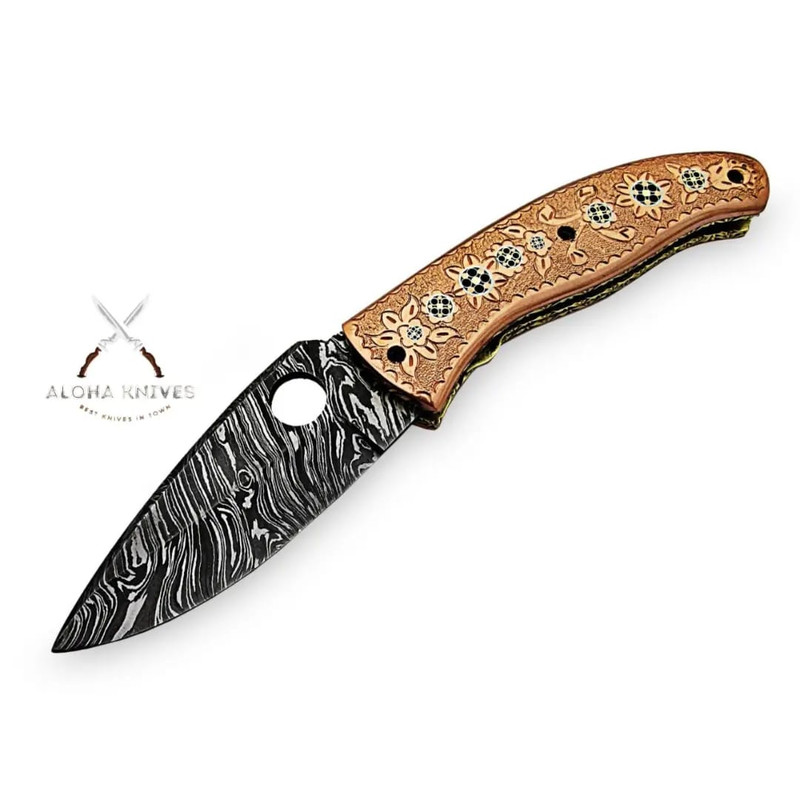 handmade-damascus-fire-pattern-folding-knife-with-engraved-handle (3).jpeg