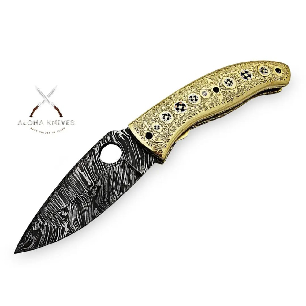 handmade-damascus-fire-pattern-folding-knife-with-engraved-handle (2).jpeg