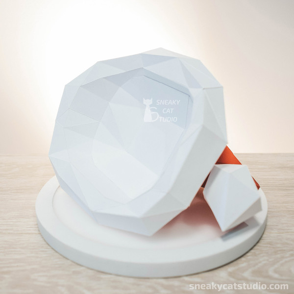 among-us-new-year-papercraft-Christmas-astronaut-video-game-impostor-helmet-low-poly-pepakura-origami-template-sculpture-pattern-pdf-paper-6.jpg