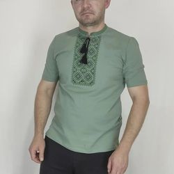 ukrainian embroidery tshirt light green vyshyvanka traditional mens embroidered knitted fabric t-shirt ukrainian shirt