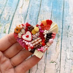 Magnet Miniature Valentine's Day Board DollHouse Souvenir