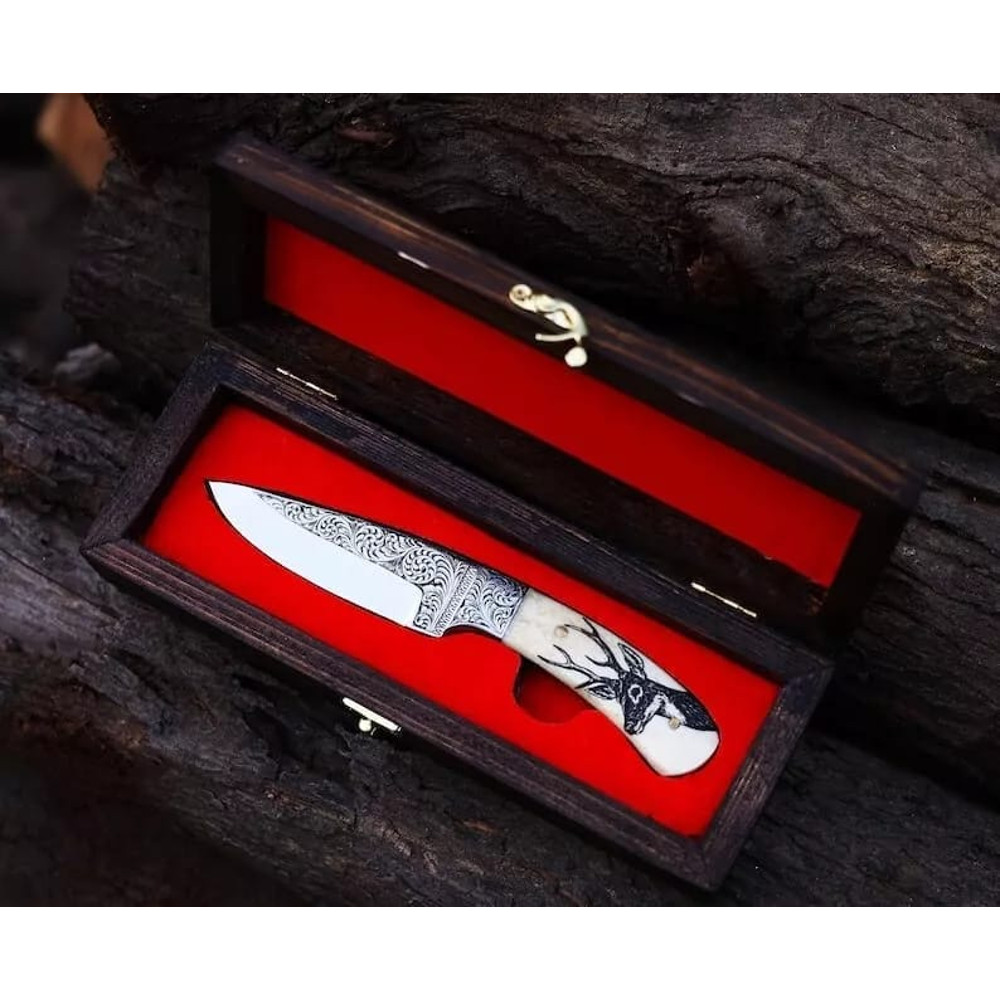 Hand Engraved Knife Premium D2 Steel Hunting Knife Unique Gift 0