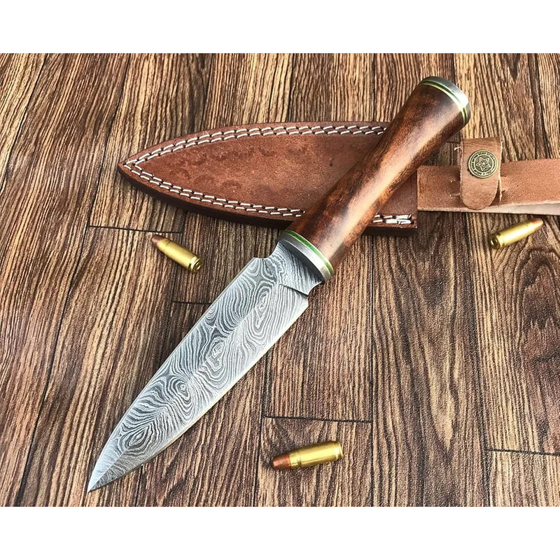 Custom Handmade Damascus Steel Hunting Dagger With Leather 1