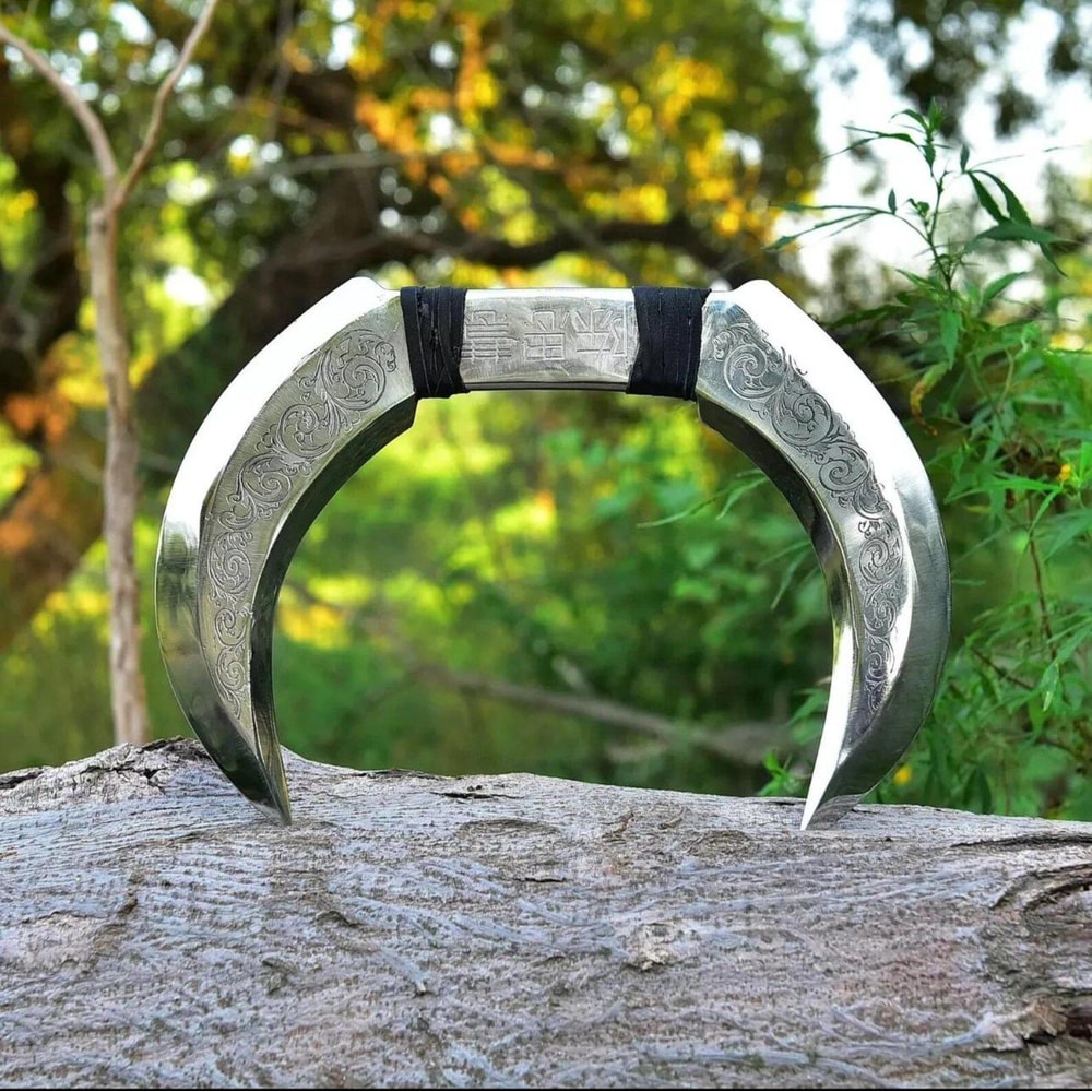 Handmade Crescent Blade Engraved VikingStyle Collectible Unique Fantasy Knife 3