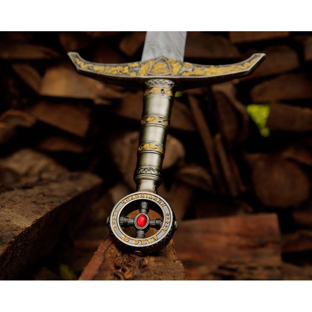 Engraved Damascus Steel Knight Sword 36 Handmade Medieval Replica Collector Gift 1