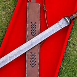 handmade damascus steel roman gladius sword medieval collectible blade with leather sheath