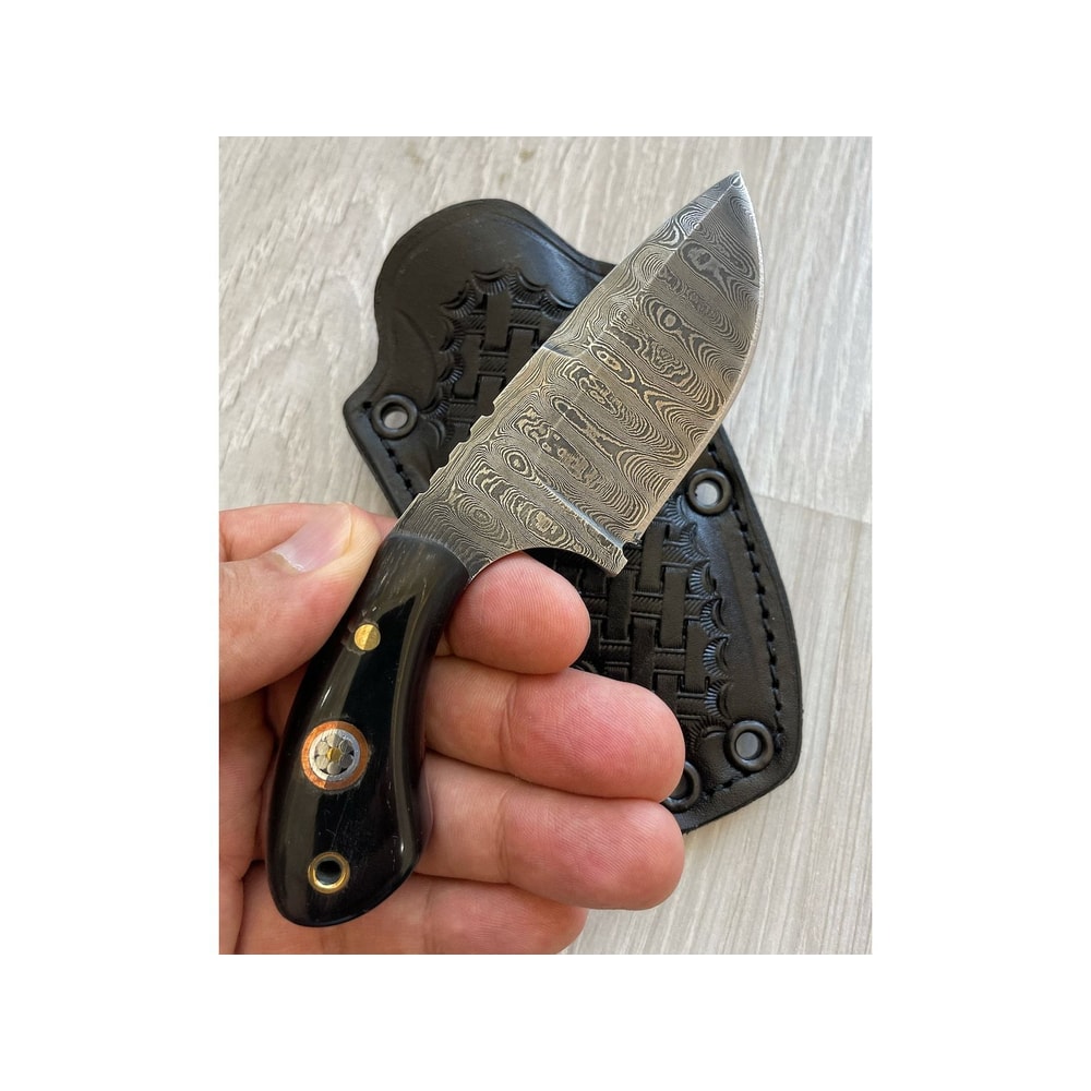 Premium Full Tang Damascus Steel EDC Knife With Genuine Cow Horn Grip 9