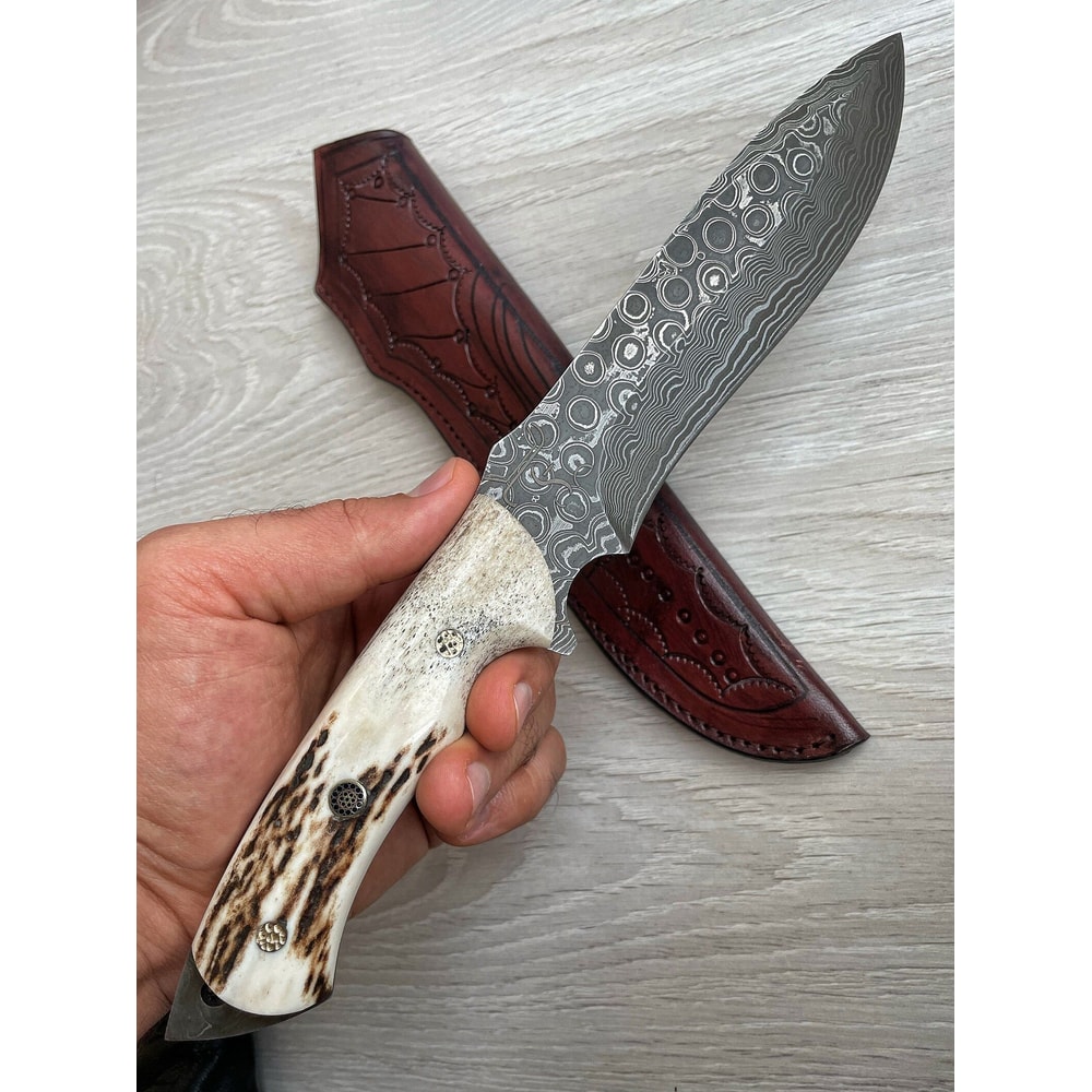 Premium Full Tang Damascus Steel Hunting Knife For Camping Bushcraft Use 1