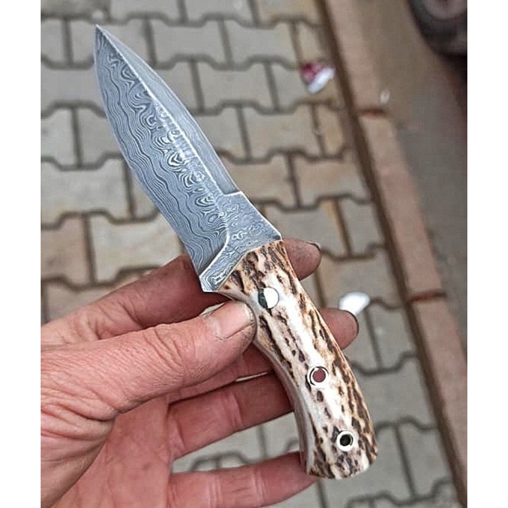 Premium 150 Layer Damascus Steel Bushcraft Knife With Natural Stag Horn Grip 7