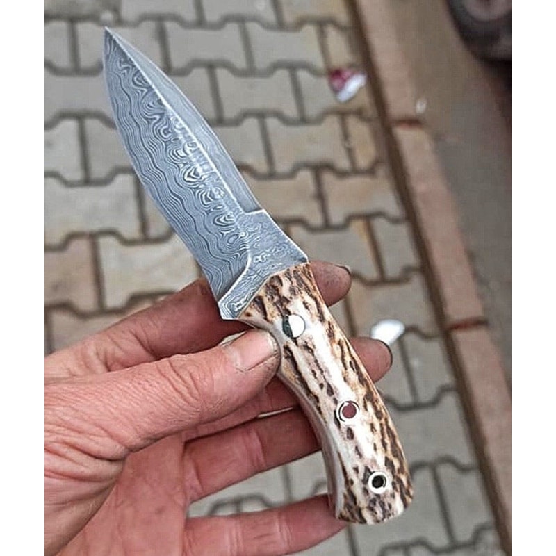 Premium 150 Layer Damascus Steel Bushcraft Knife With Natural Stag Horn Grip 7