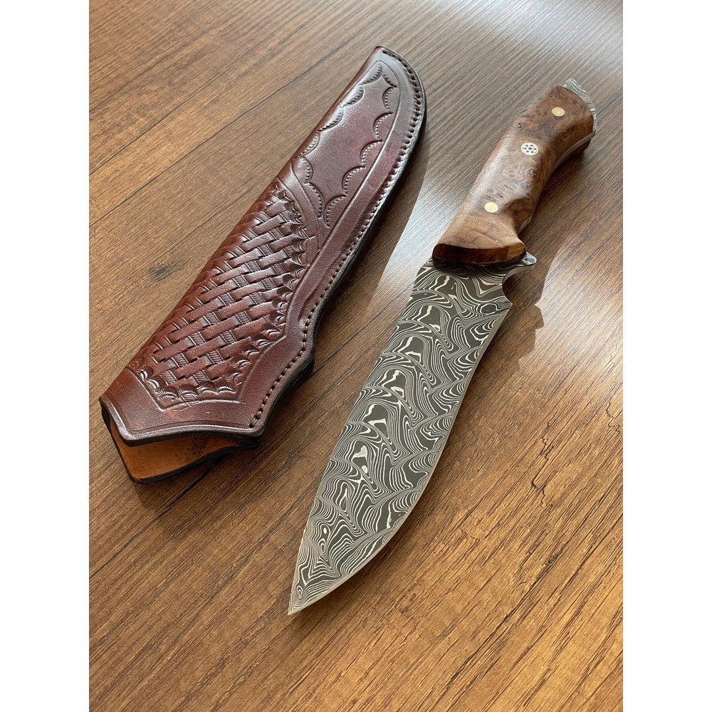 Damascus Bushcraft Hunting Knife With Chestnut Wood Handle Leather Sheath 1