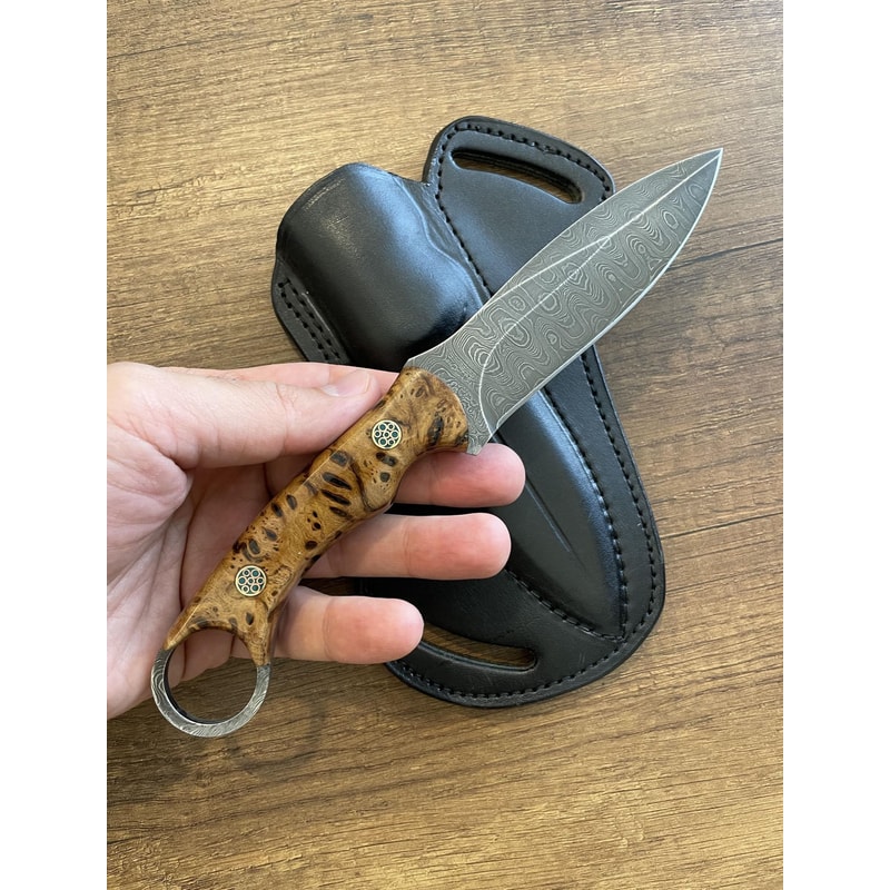 Damascus Hunting EDC Knife With Chestnut Wood Handle Leather Sheath 0