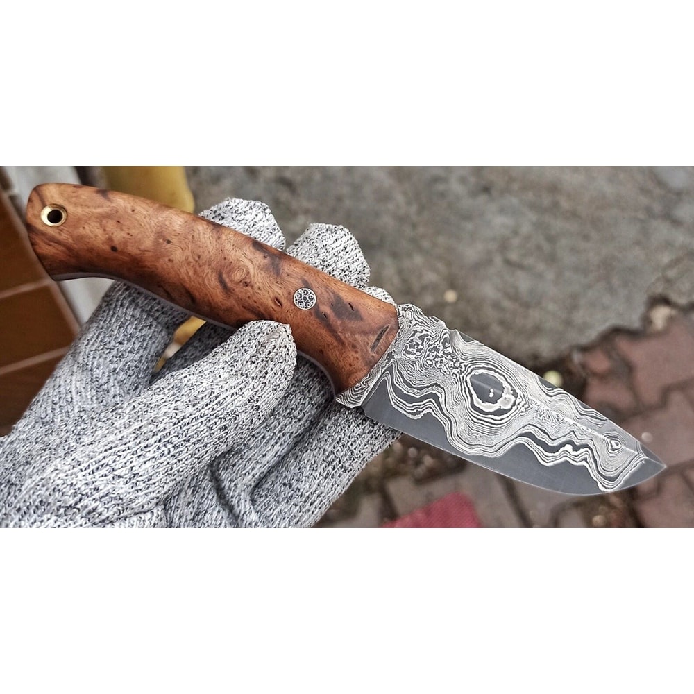 Damascus Hunting Knife 150 Layers Full Tang Camping EDC Knife Chestnut Wood Handle 3