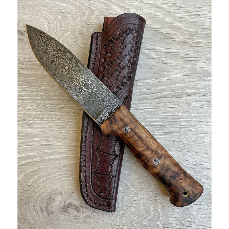 Damascus Hunting Bushcraft Knife With Side Draw Sheath Chestnut Wood Handle 0