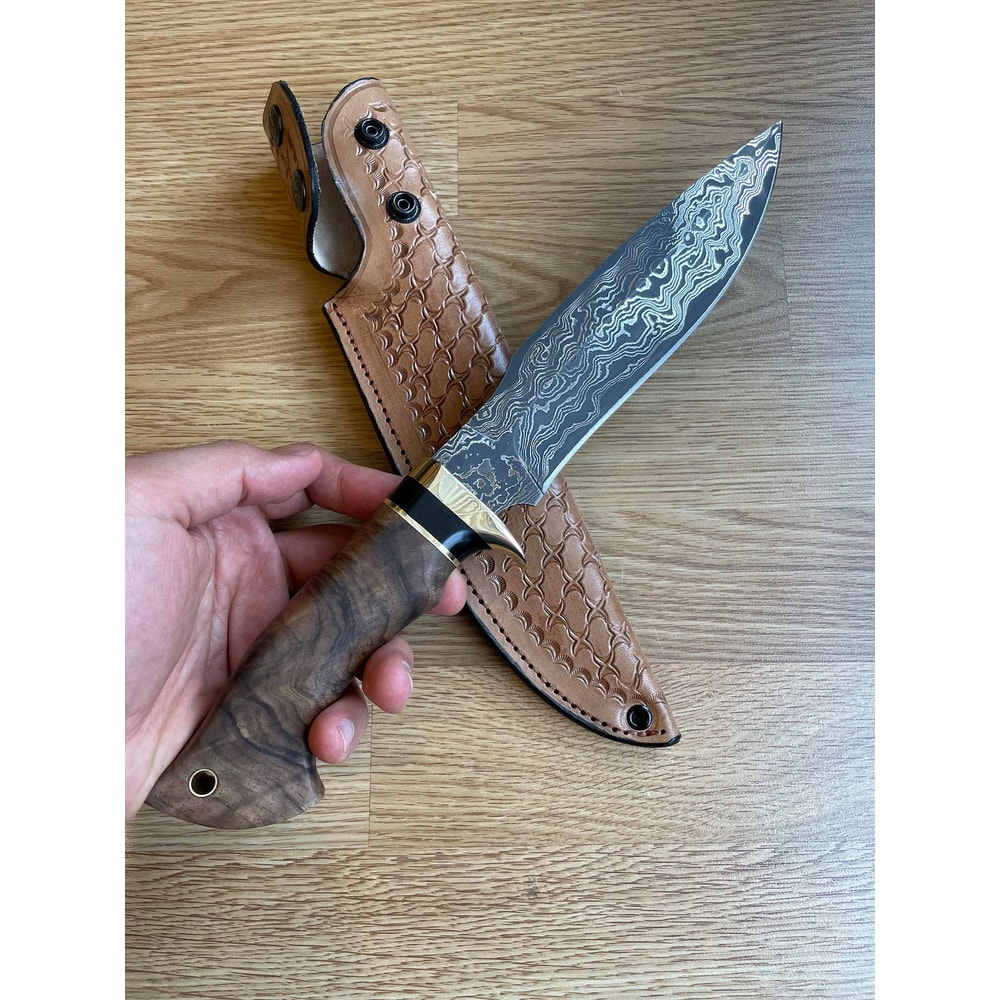 Full Tang Damascus Bowie Hunting Knife With Walnut Ebony Wood Handle 0