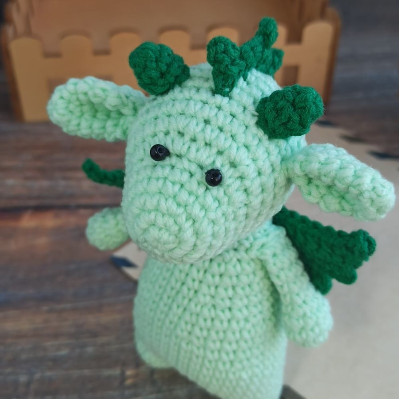 Baby green dragon 9.jpg