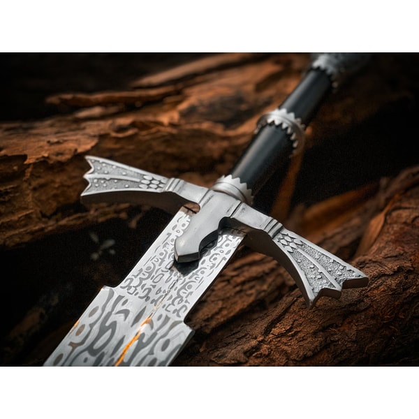 Handmade Dark Sister Daemon Targaryen metal Sword, Daemon Ta - Inspire ...