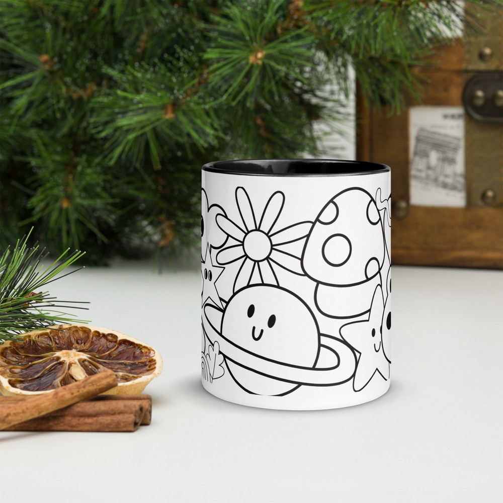 Black And White Graphics Mug With Color Inside 3