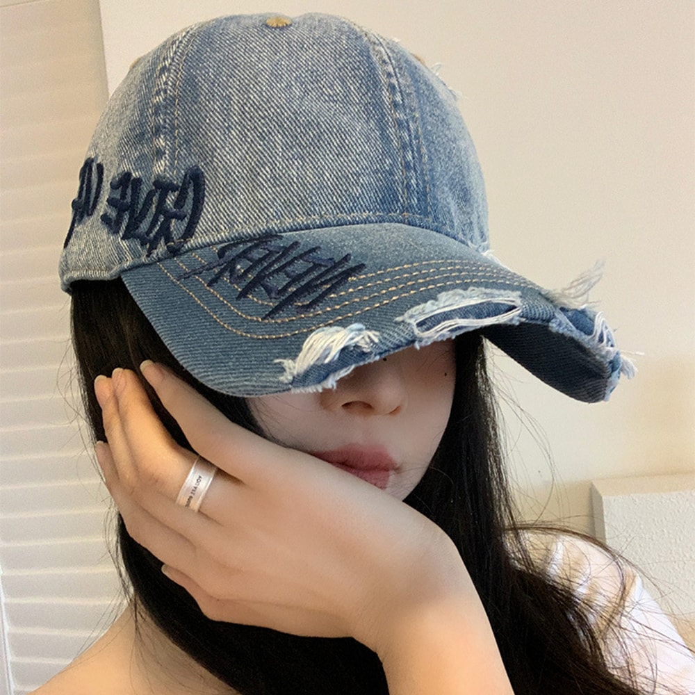 Retro Washed Denim Ripped Baseball Cap, Hip Hop Snapback Hat for Women and Men, Outdoor Travel Cap