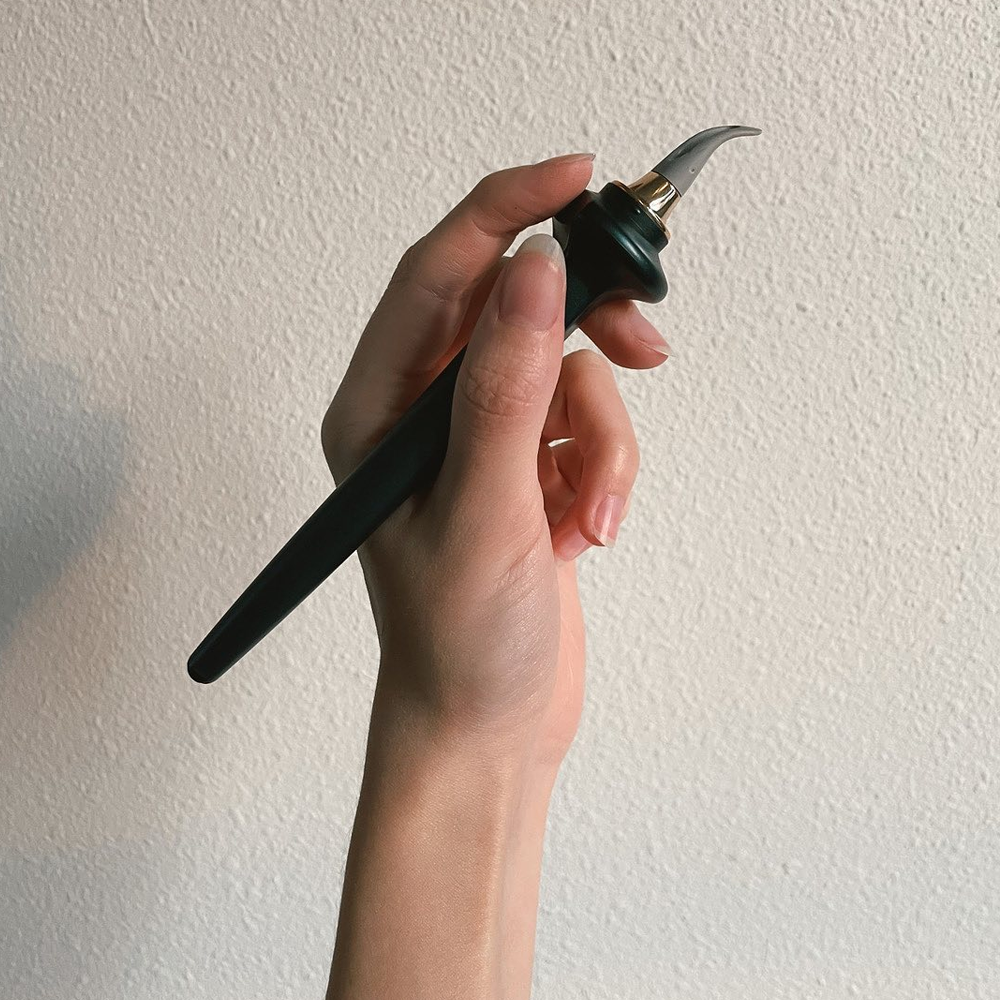 Flawless Eyeliner Tool 1