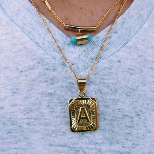 Initialboxynecklace1.png