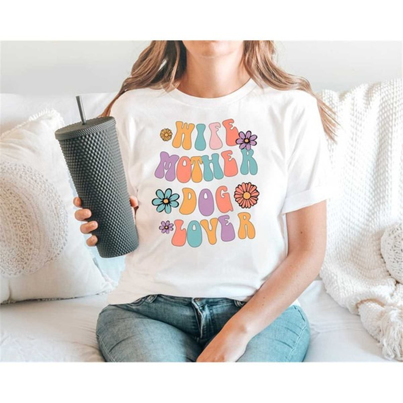 Dog Lover Tshirt, Dog Mom Gift, Dog Shirt, Animal Lover Shirt, Dog mom Shirt, Dog Apparel, Unisex T-Shirts