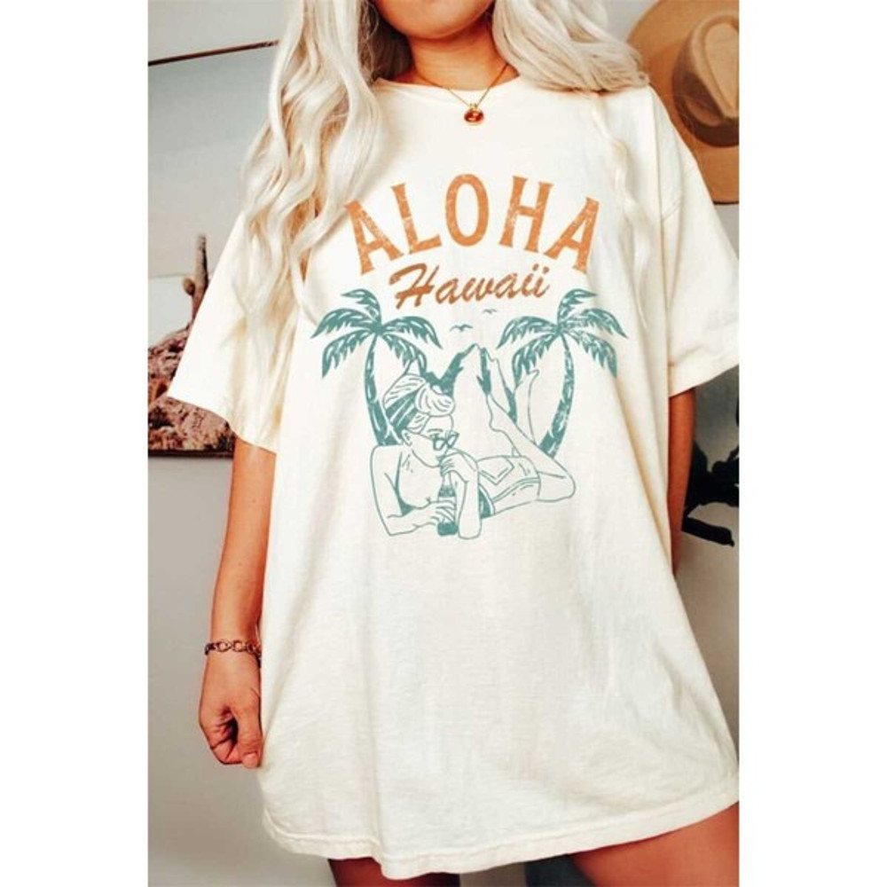 Aloha Tee, Hawaii Graphic Tee, Aloha Hawaii T-shirt, Boho Tee, Vintage Inspired Cotton T-shirt, Unisex T-Shirt