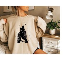 howling wolf t shirt, wolf shirt, fall t-shirt, wolf lover gift, unisex sweatshirt, hoodie