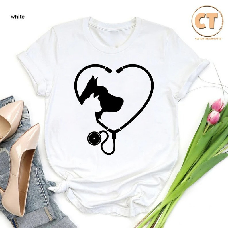 Veterinarian Shirt, Future Vet Shirt, Veterinarian Gift, Vet Graduation Tee, Unisex T-Shirt