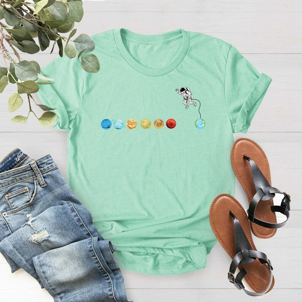 Astronaut Spaceman, Space Geeks Gifts, Present Moon Rocket, Astronauts Lovers, Unisex T-Shirt