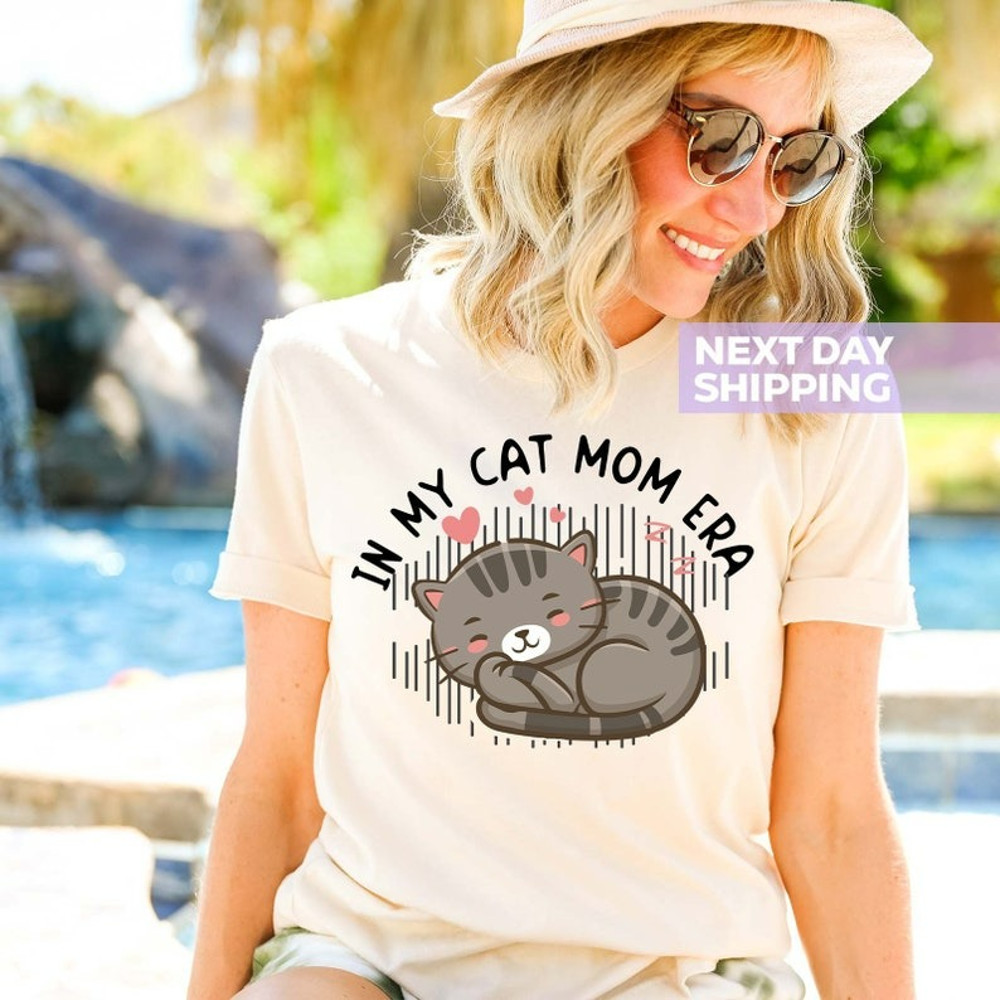 In My Cat Mom Era T-Shirt, Cute Cat Shirt, Cat Mom Shirt, Cat Lover Gift, Unisex T-Shirt