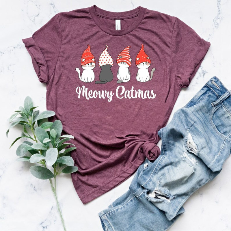 Meowy Catmas Christmas Shirt, Funny Cats Shirt, Cat Mom Tee,Kitty Gift Shirt, Unisex T-Shirt