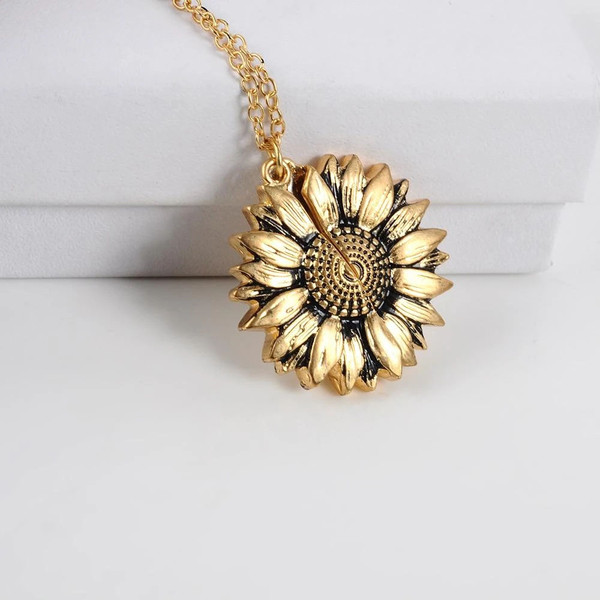 sunfloweryouaremysunshinenecklace5.jpg