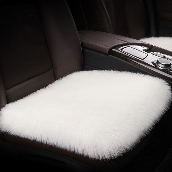 fauxfurcarseatcover1.png